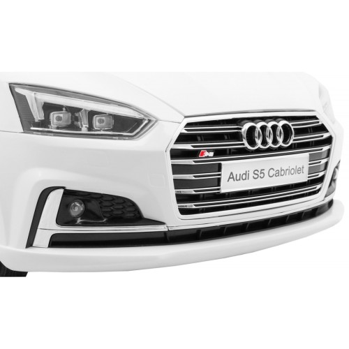 Pojazd Audi S5 Cabriolet Biały