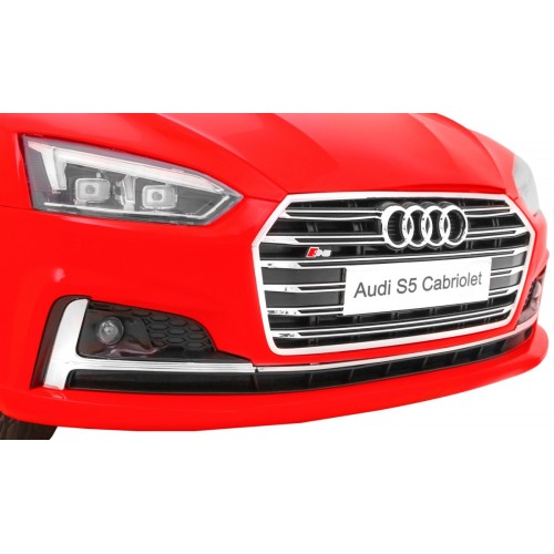 Pojazd Audi S5 Cabriolet Czerwony