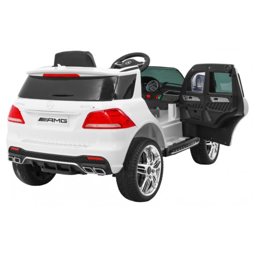Pojazd Mercedes AMG GLE 63 AMG Biały SUV