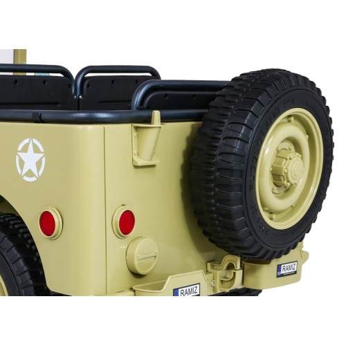 Autko Wojskowe Retro dla 3 dzieci Matcha 4x4