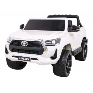 Toyota Hilux na akumulator dla dzieci Biały Pickup + Napęd 4x4 + Pilot + 2 bagażniki