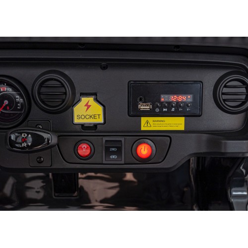 Auto terenowe OFF-ROAD 3.0 dla dzieci Czarny + Pilot + Wolny Start + Pasy + Audio LED