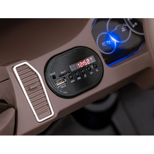 Porsche Cayenne S na akumulator dla dzieci Lakier Czarny + Pilot + Wolny START + EVA + Audio LED
