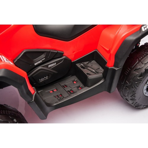 Quad Can Am Outlander ATV z Pilotem Czerwony