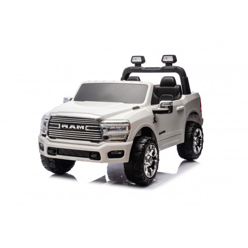 Pojazd RAM 3500 Biały
