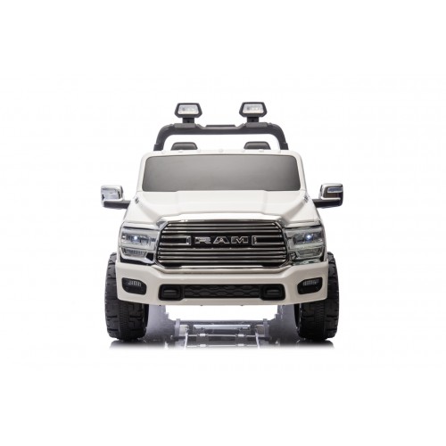 Pojazd RAM 3500 Biały