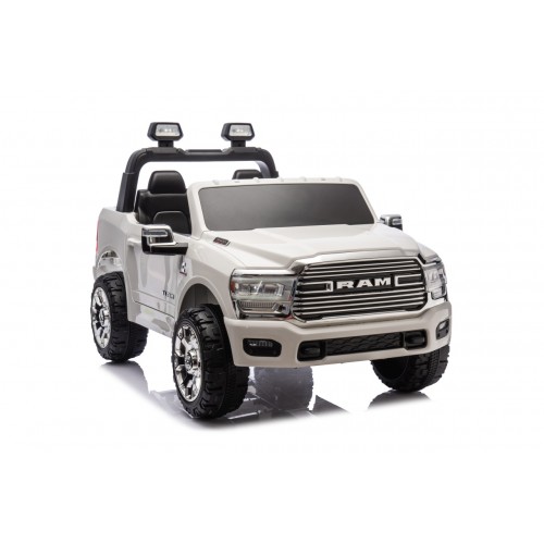 Pojazd RAM 3500 Biały