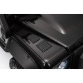 Pojazd Land Rover Defender 110 SVX Concept Czarny