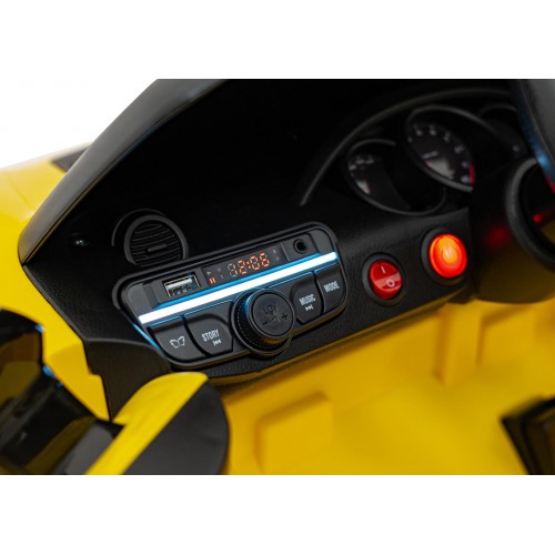 Pojazd Porsche Spyder RS 718 Żółty samochód sportowy