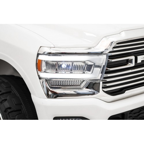 Pojazd RAM 3500 Biały