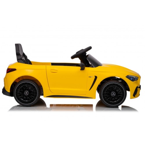 Pojazd Mercedes Benz AMG CLE 53 Żółty