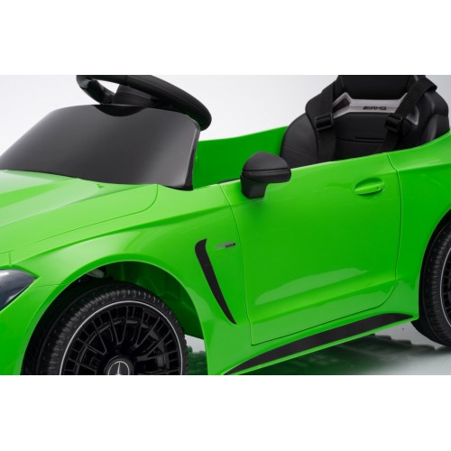 Pojazd Mercedes Benz AMG CLE 53 Zielony