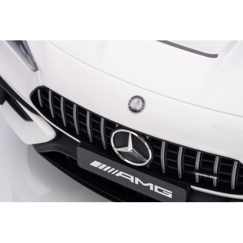 Pojazd Mercedes Benz AMG CLE 53 Biały