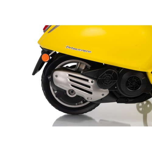 Pojazd Skuter Vespa ROMA Żółty