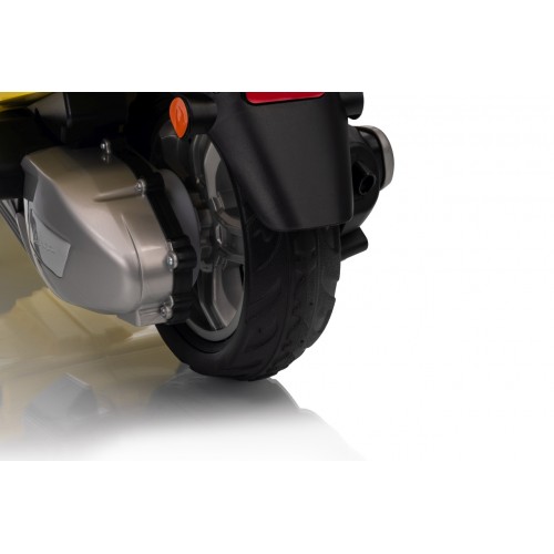 Pojazd Skuter Vespa ROMA Żółty