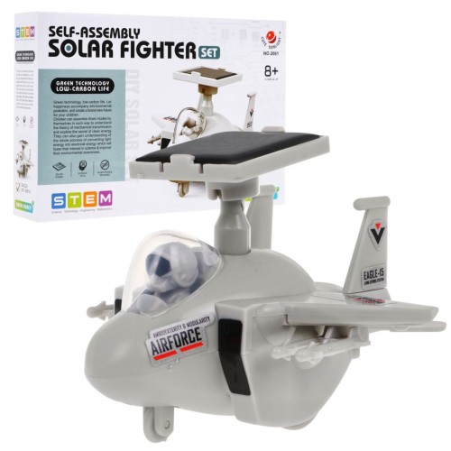 Creative Solar Robot Fighter