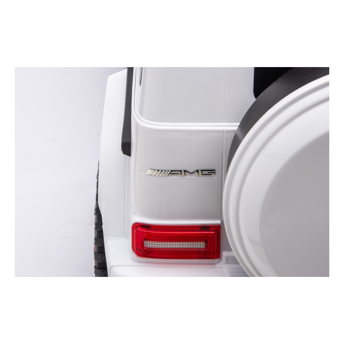 Pojazd Mercedes G63 AMG LIFT Biały