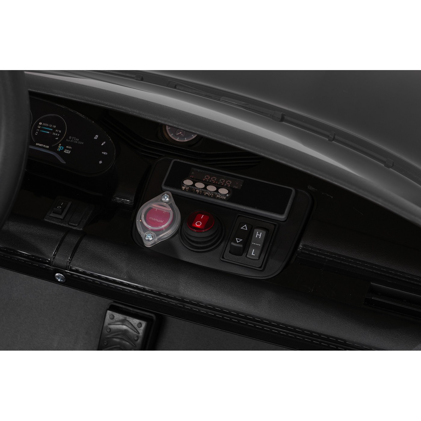 Pojazd Porsche Taycan Turbo S Czarny